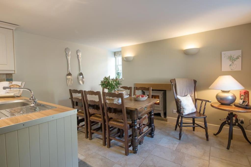 Duck Cottage Milldale Alstonefield Peak District Alstonfield Bagian luar foto